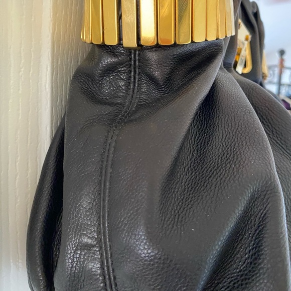 Michael Kors Black Leather Bag with Gold Hardware - Picture 9 of 16